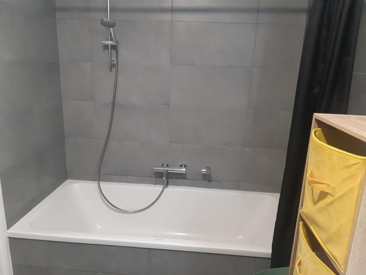 Appartement Proche Du Port De Bonifacio 博尼法乔 外观 照片